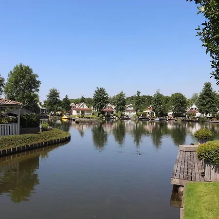 In Zuytland By Water And Nature *