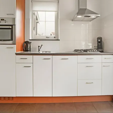 In Zuytland By Water And Nature *