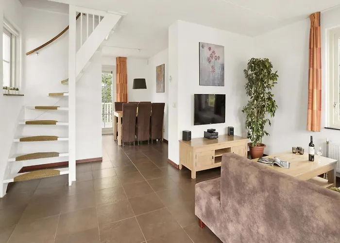 In Zuytland By Water And Nature Holiday home *