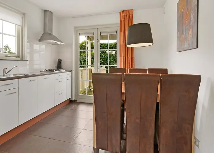 In Zuytland By Water And Nature Holiday home *